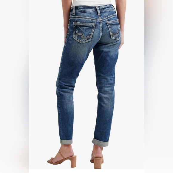 Silver Girlfriend Jeans with Cropped Length - Picture 3 of 9